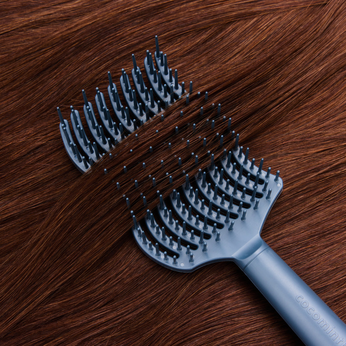The Any-Hair Detangling Brush - Midnight